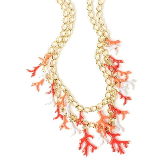 NWT Lilly Pulitzer Good Reef Coral Necklace